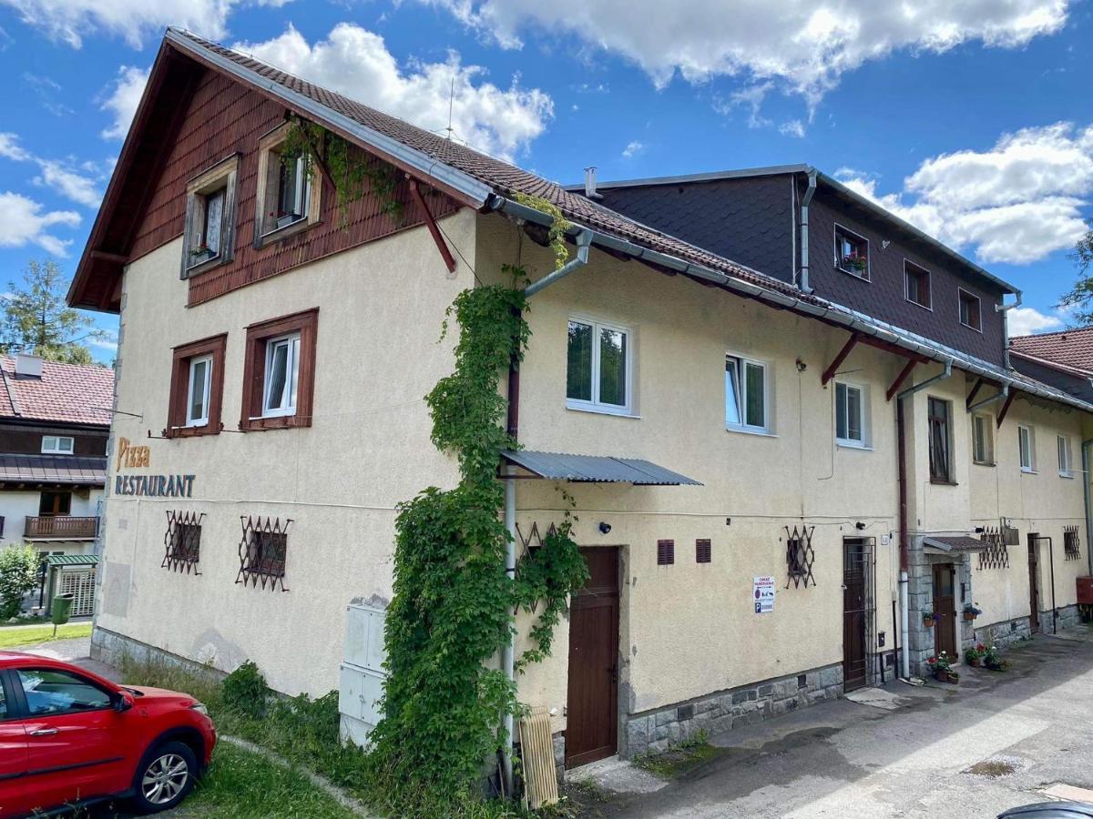 شقة Tatranska Garsonka Vysoké Tatry المظهر الخارجي الصورة